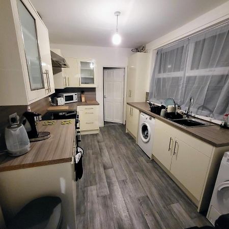 Park Road - Stay Sleep Rest Kingston upon Hull Extérieur photo